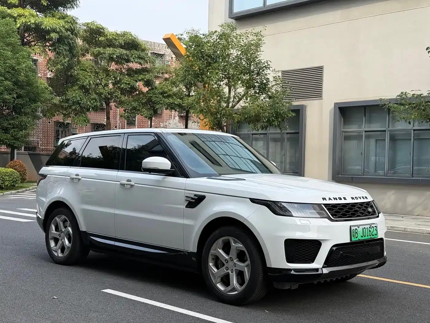 Range Rover Sport Hybrid 2018 P400e — миниатюра 2