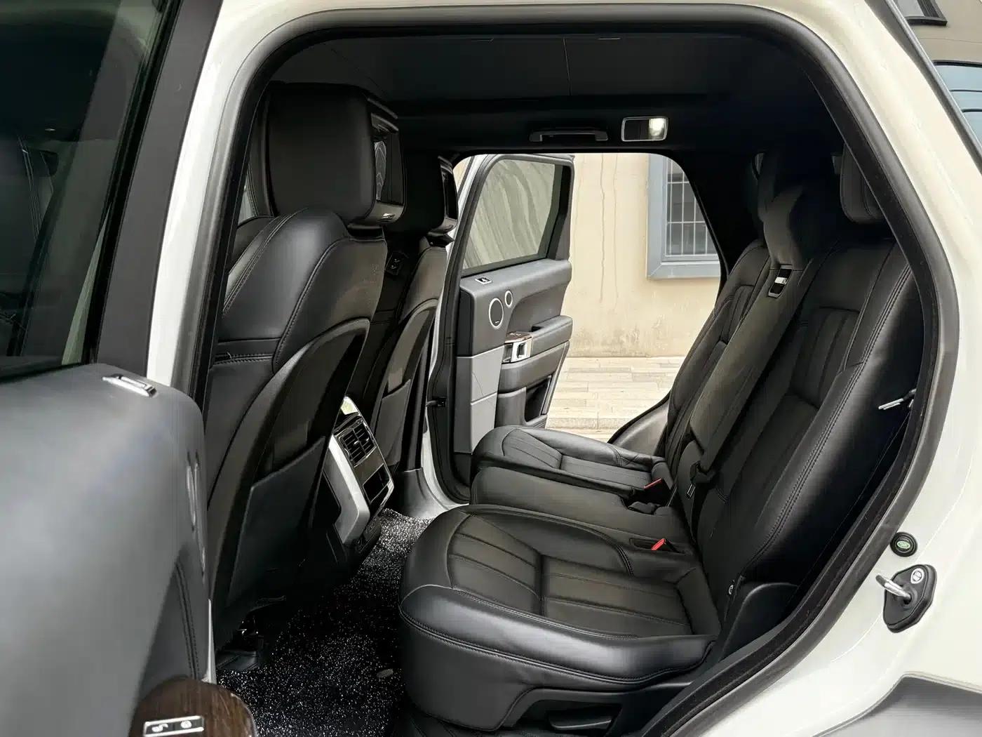 Range Rover Sport Hybrid 2018 P400e — миниатюра 6
