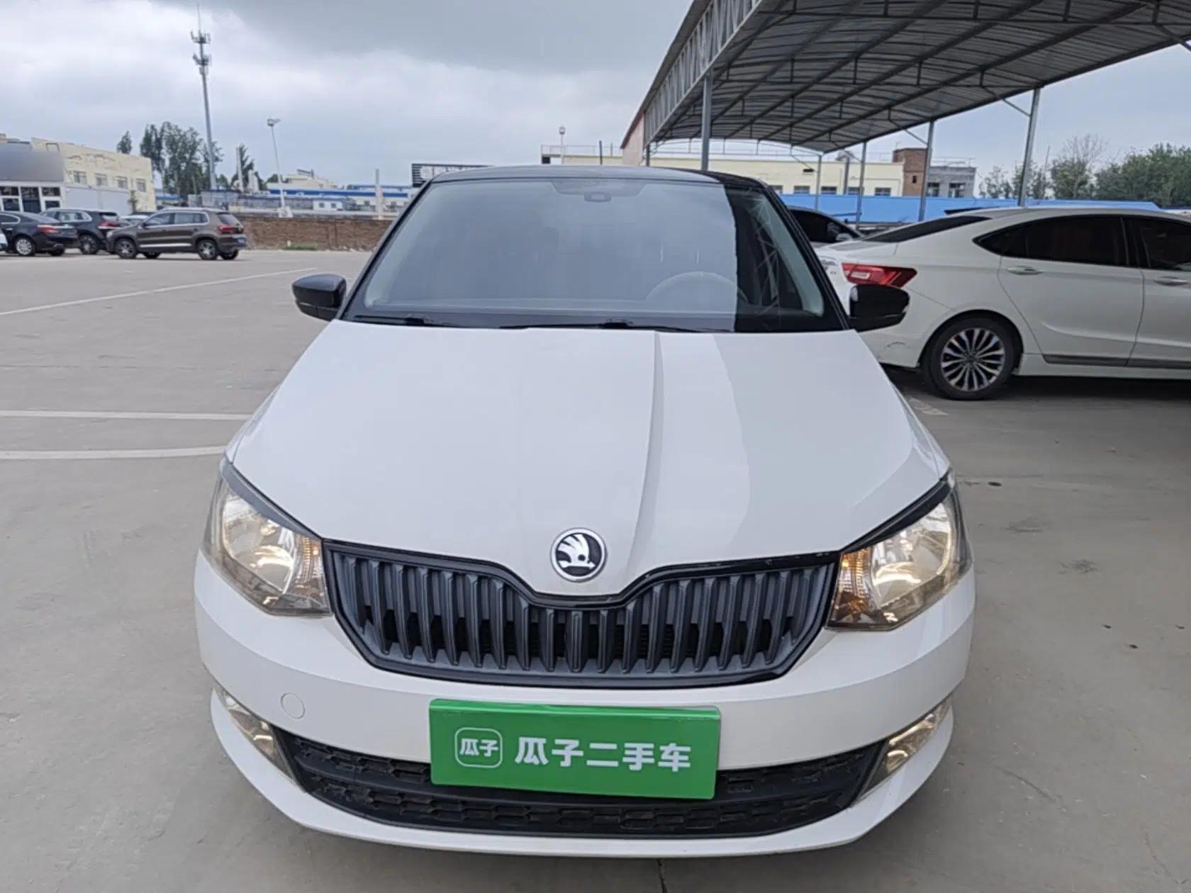 Skoda Fabia 2015 1.6L Automatic Sport Edition — миниатюра 2