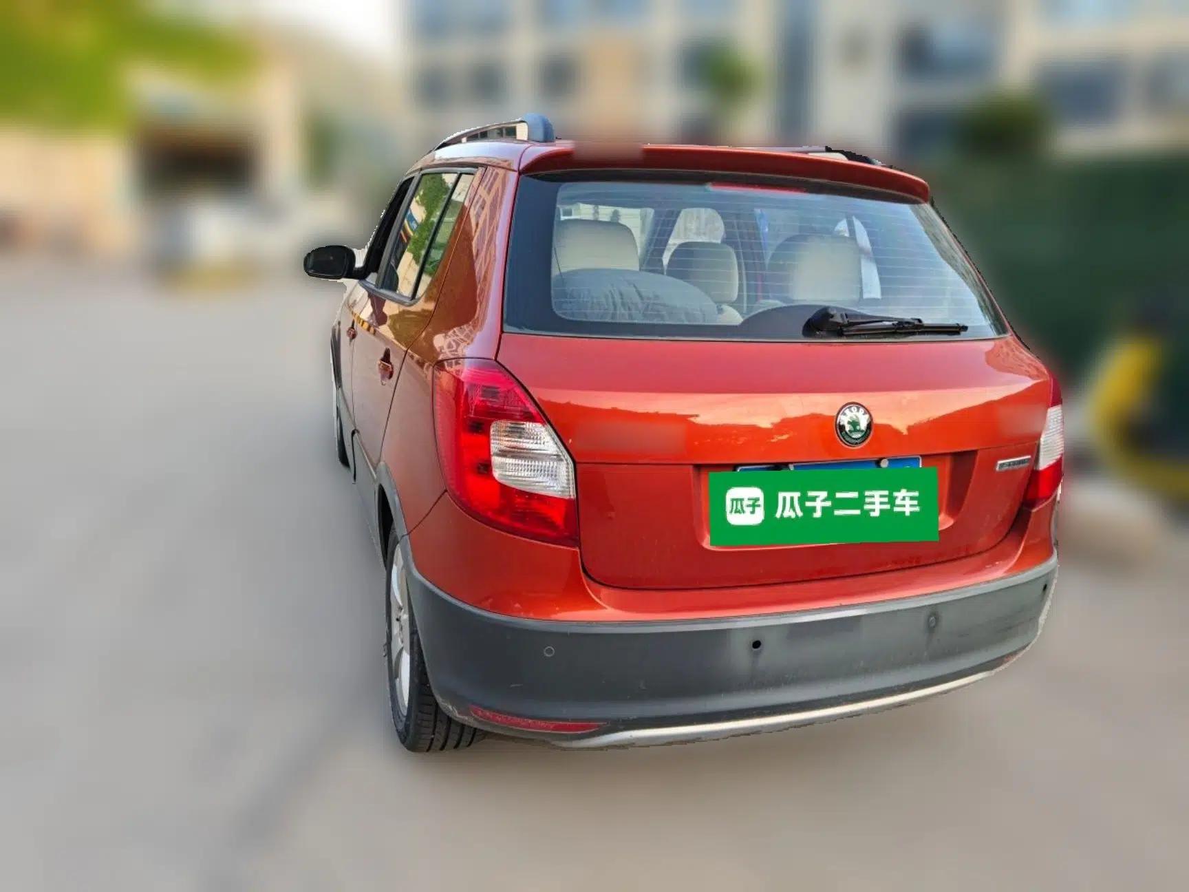 Skoda Fabia 2012 1.6L Scout — миниатюра 4