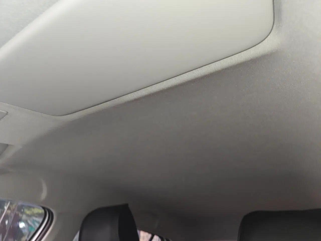 Skoda Fabia 2017 1.4L Automatic Car Enjoy Edition — миниатюра 15
