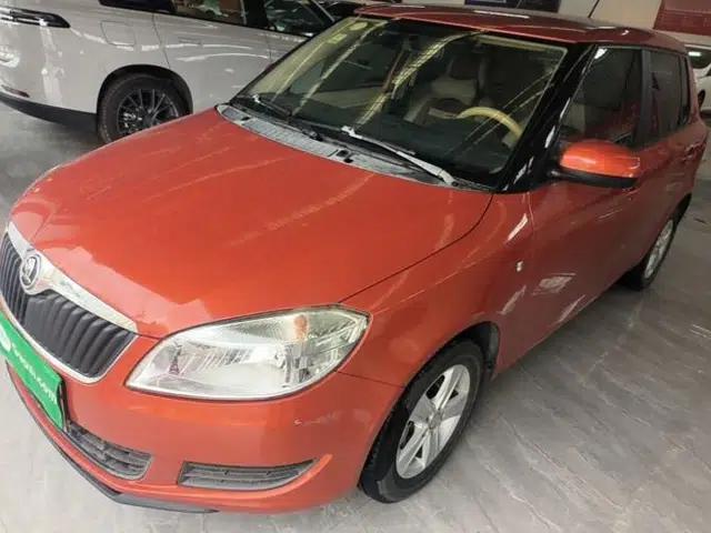 Skoda Fabia 2014 1.4L Automatic Crystal Edition