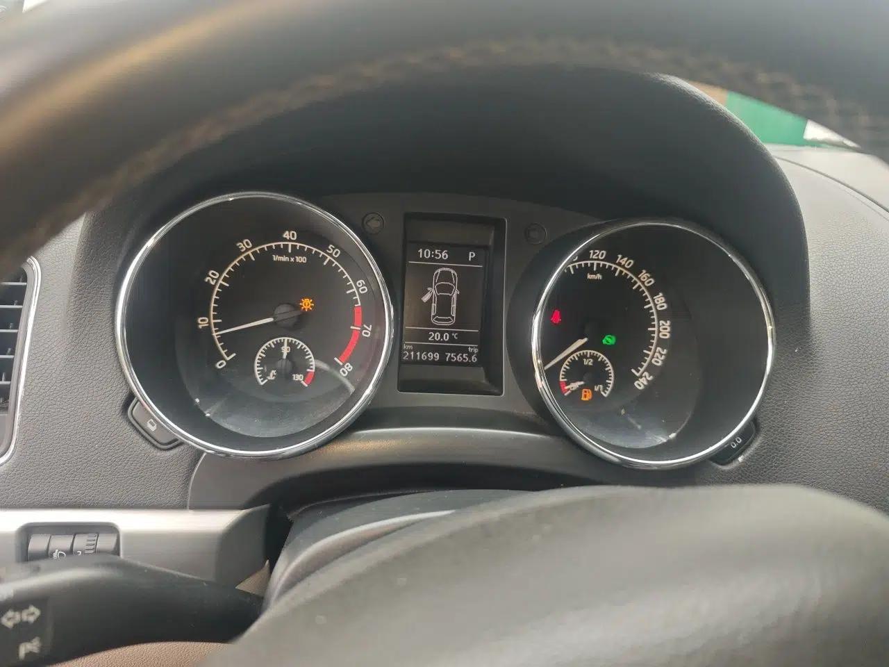 Skoda Yeti 2014 1.4 TSI DSG Phantom Edition — миниатюра 12
