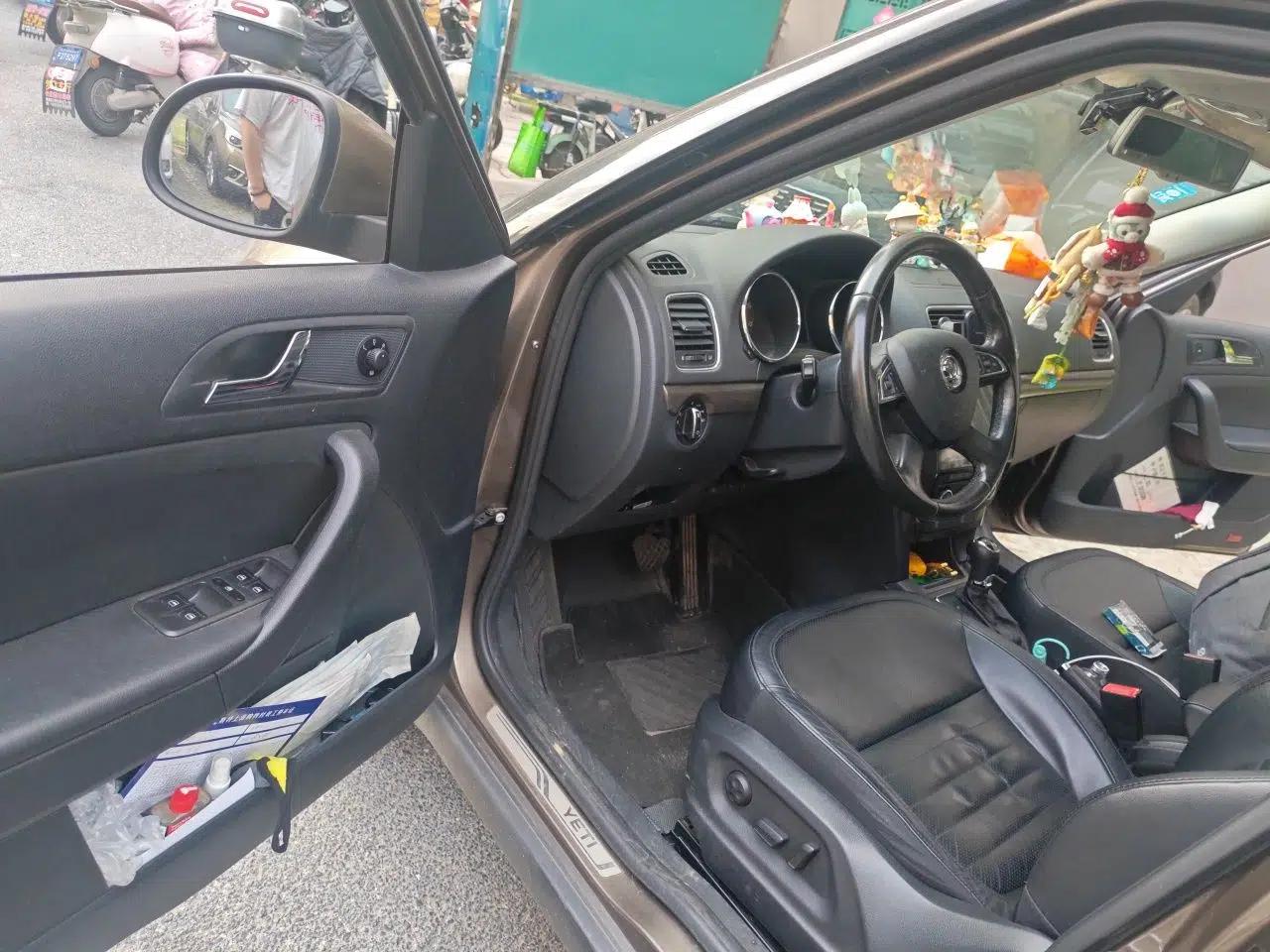 Skoda Yeti 2014 1.4 TSI DSG Phantom Edition — миниатюра 17