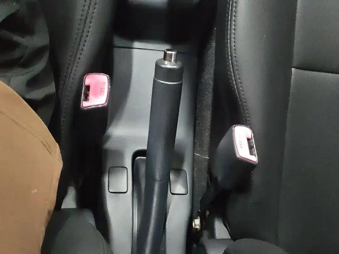 2013 Swift 1.5L Manual Standard Edition — миниатюра 15