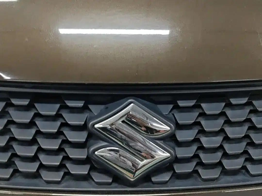 2013 Swift 1.5L Automatic 20th Anniversary Limited Edition — миниатюра 10