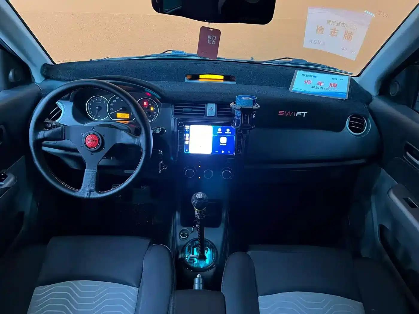 2013 Swift 1.5L Manual Sport Edition — миниатюра 8