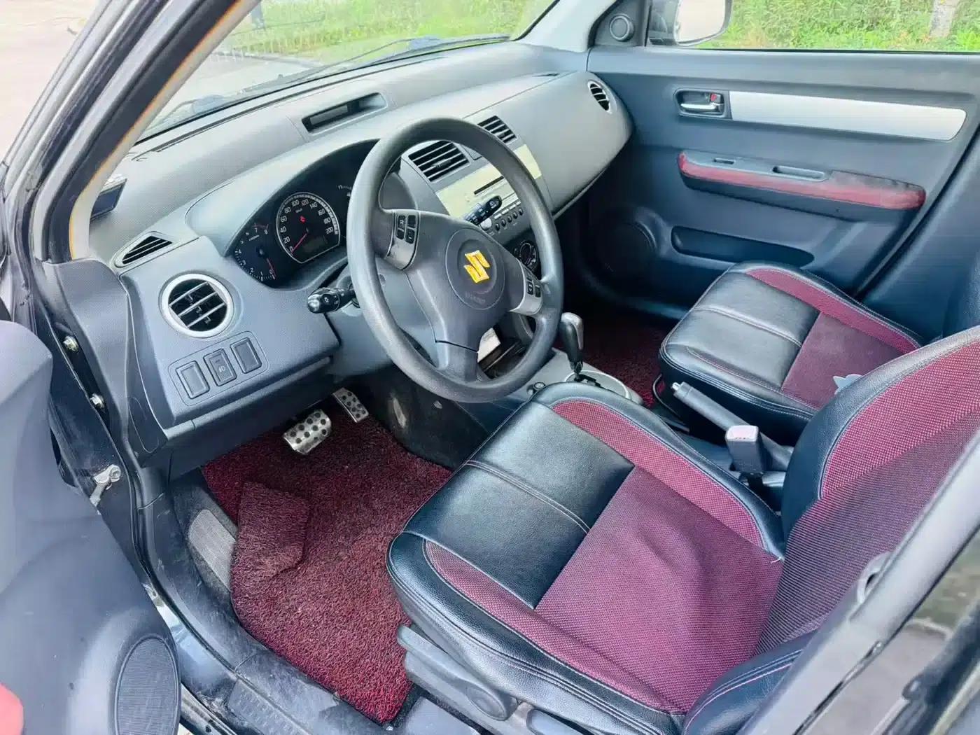 2009 Swift 1.5L Automatic Ink Edition — миниатюра 7
