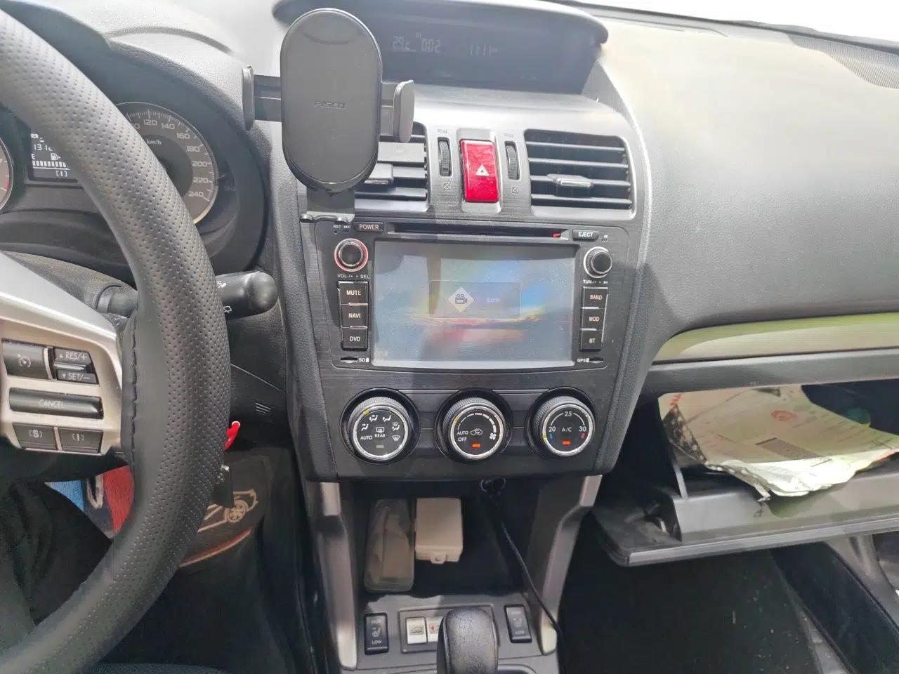 Subaru Forester 2014 2.0i Automatic Luxury Edition — миниатюра 14