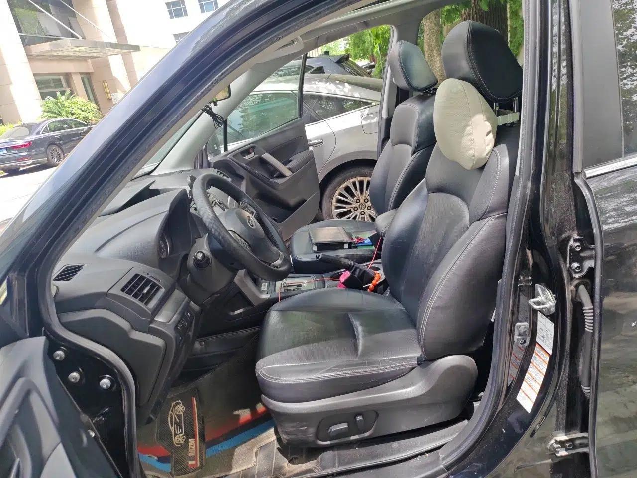 Subaru Forester 2014 2.0i Automatic Luxury Edition — миниатюра 16
