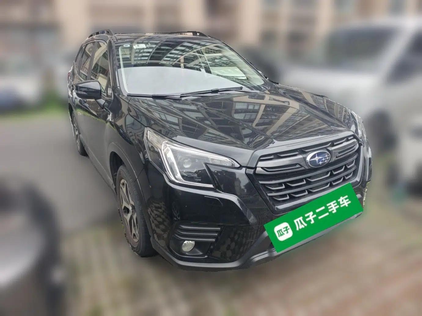 Subaru Forester 2022 2.0i AWD Luxury Edition EyeSight — миниатюра 3