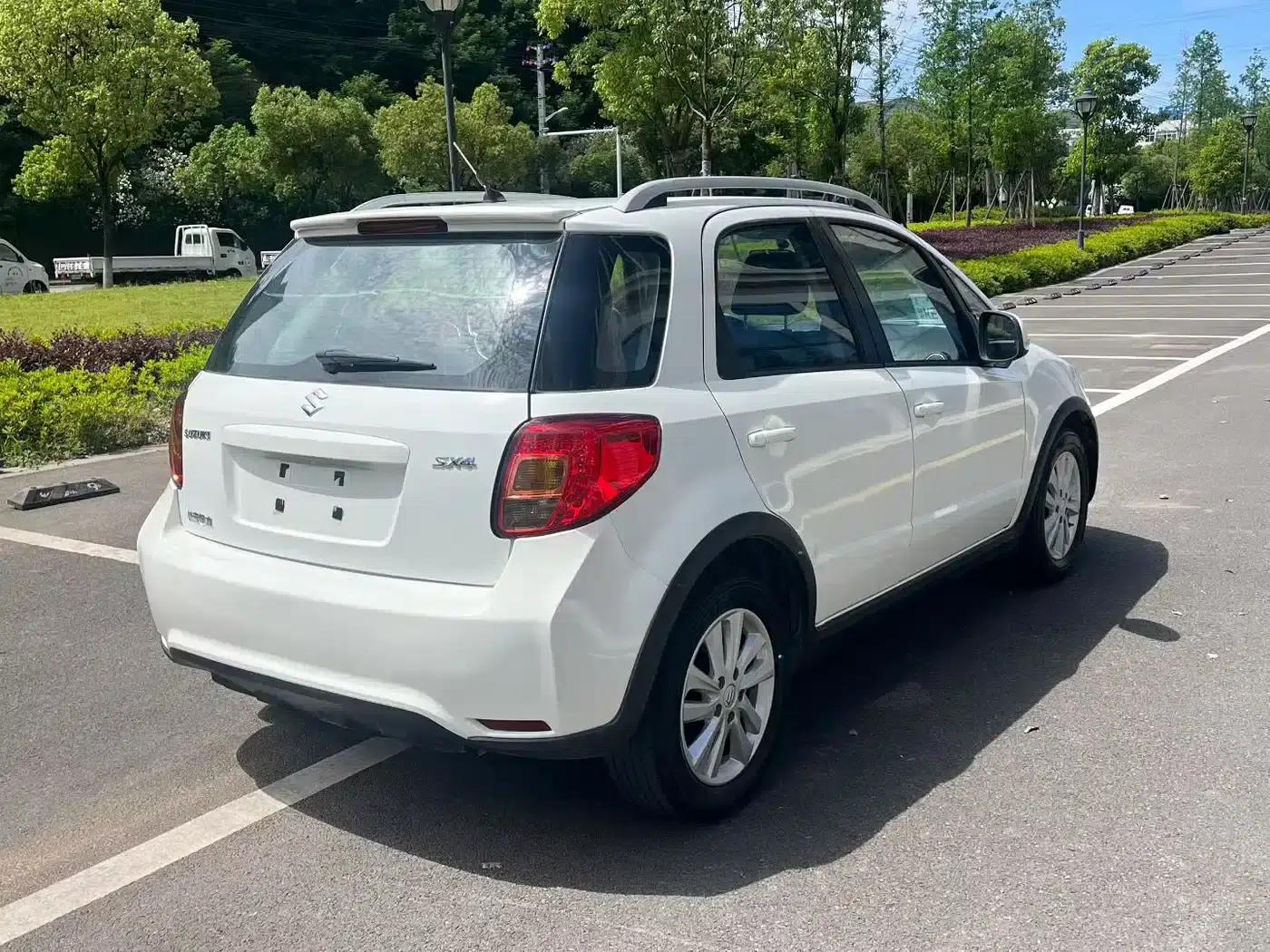 2013 Tianyu SX4 1.6L Manual Cool Edition — миниатюра 6