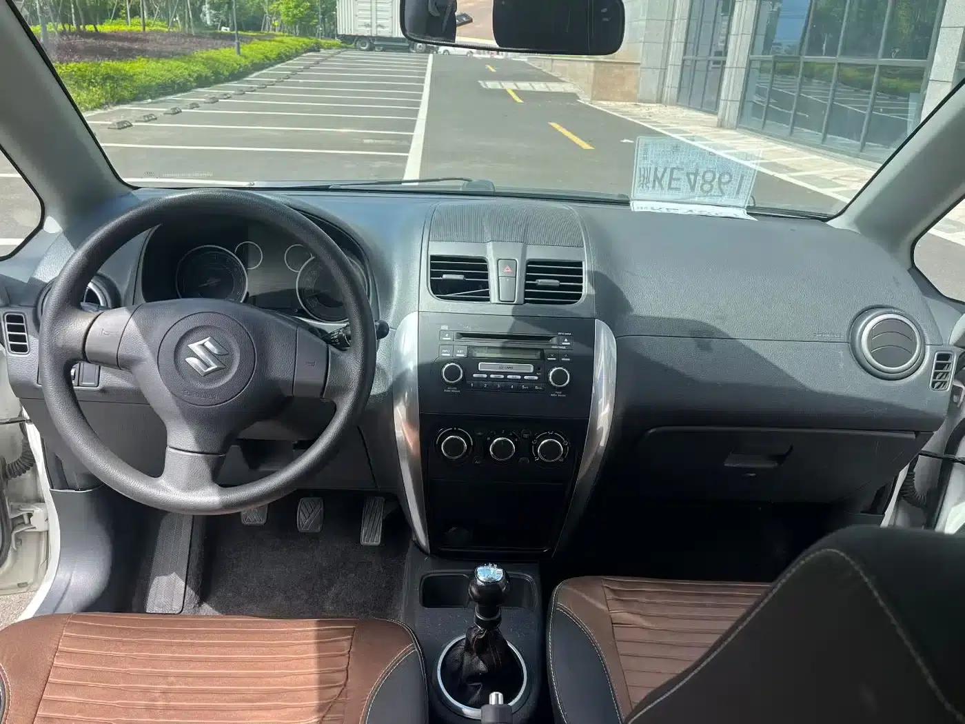 2013 Tianyu SX4 1.6L Manual Cool Edition — миниатюра 7