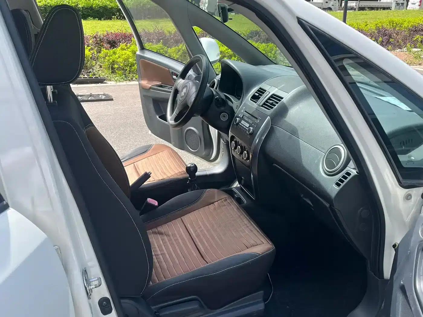 2013 Tianyu SX4 1.6L Manual Cool Edition — миниатюра 8