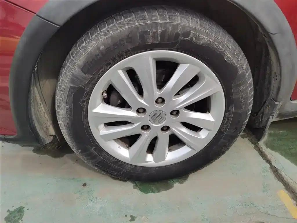 SX4 2013 1.6L Automatic Cool Edition — миниатюра 23