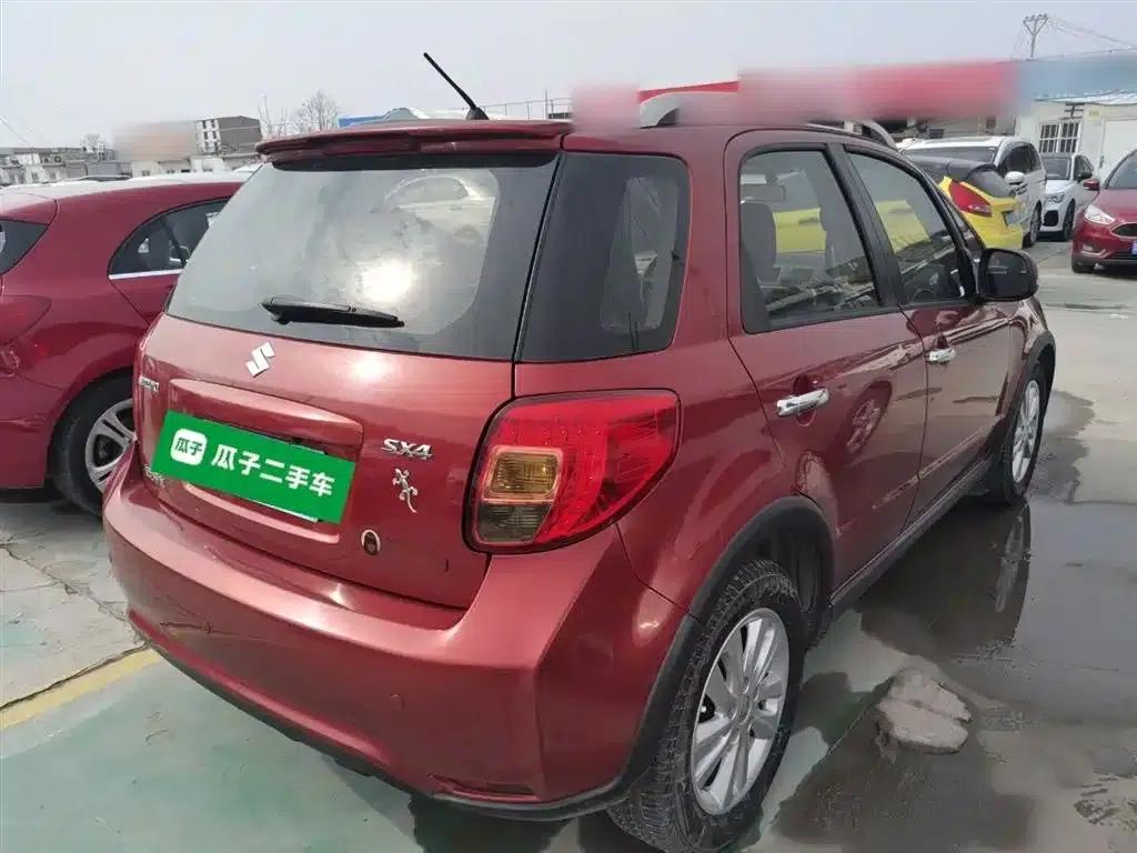 SX4 2013 1.6L Automatic Cool Edition — миниатюра 7