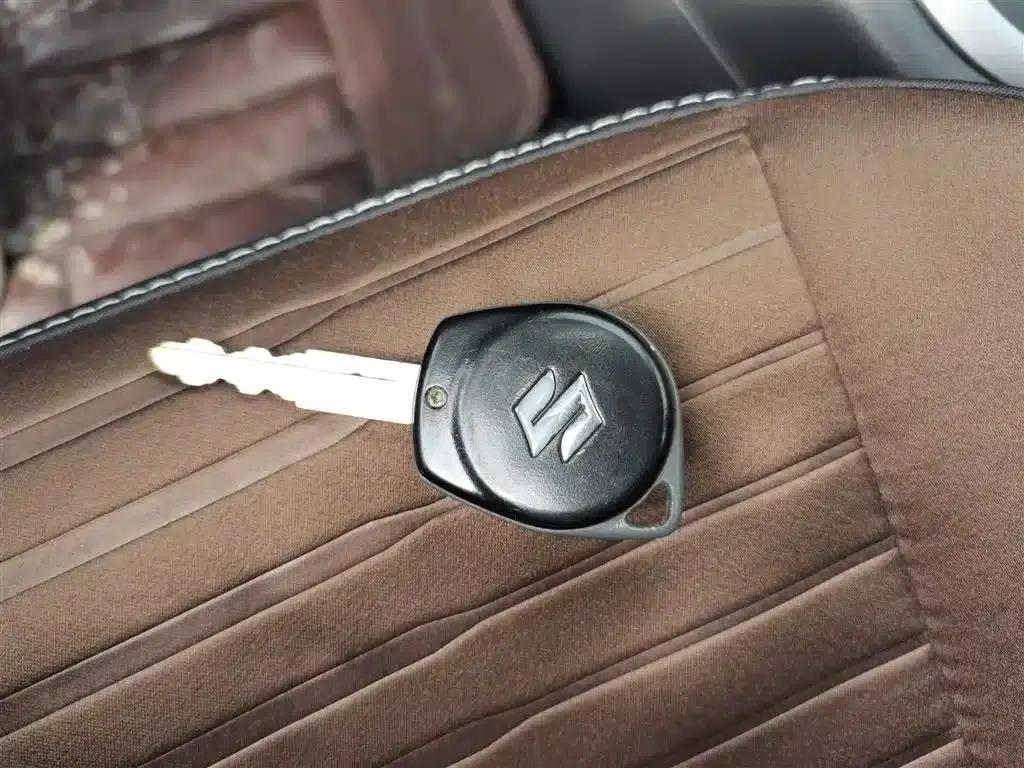 SX4 2013 1.6L Automatic Cool Edition — миниатюра 9