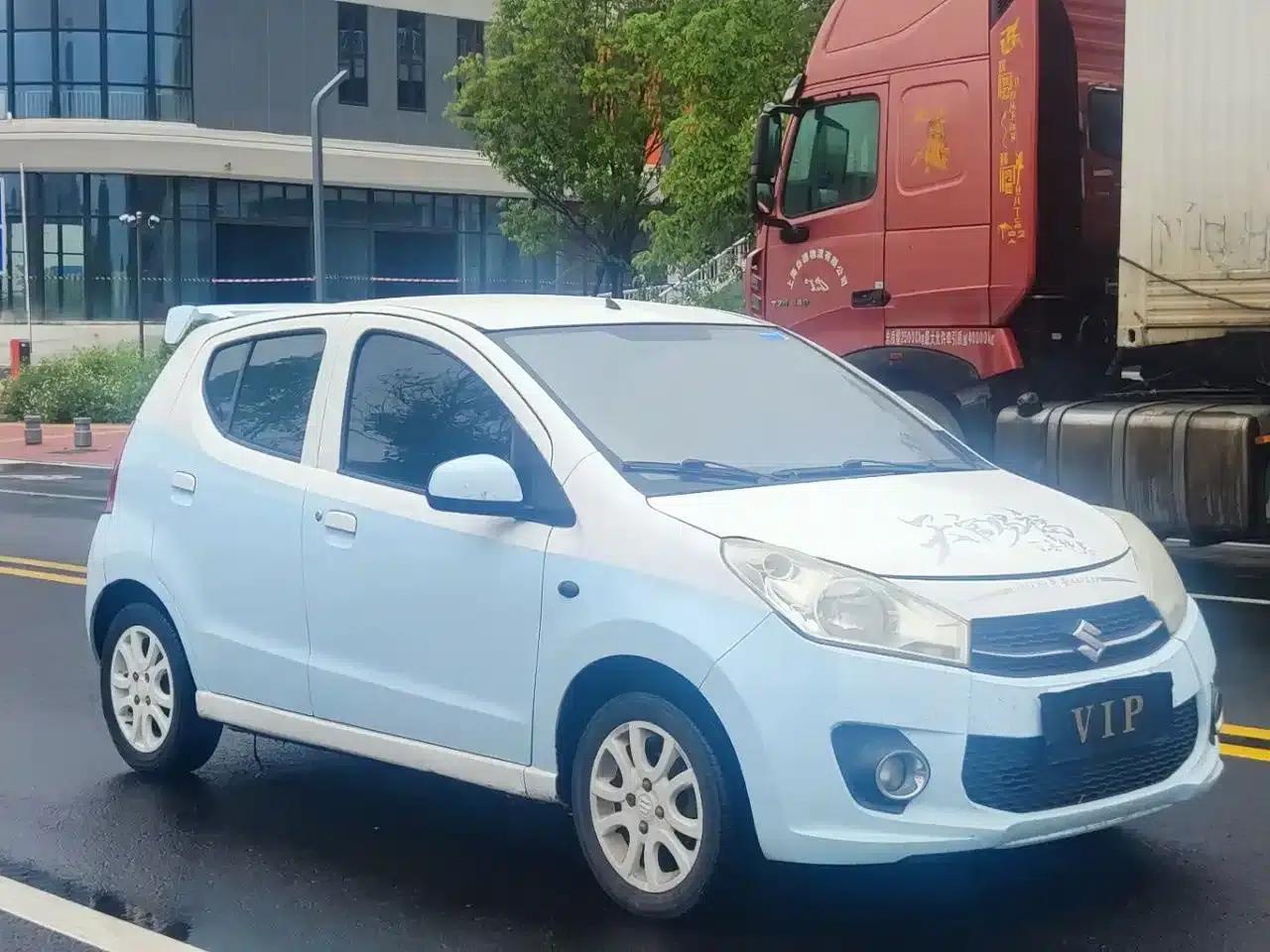 Alto 2013 1.0L Manual Deluxe — миниатюра 3