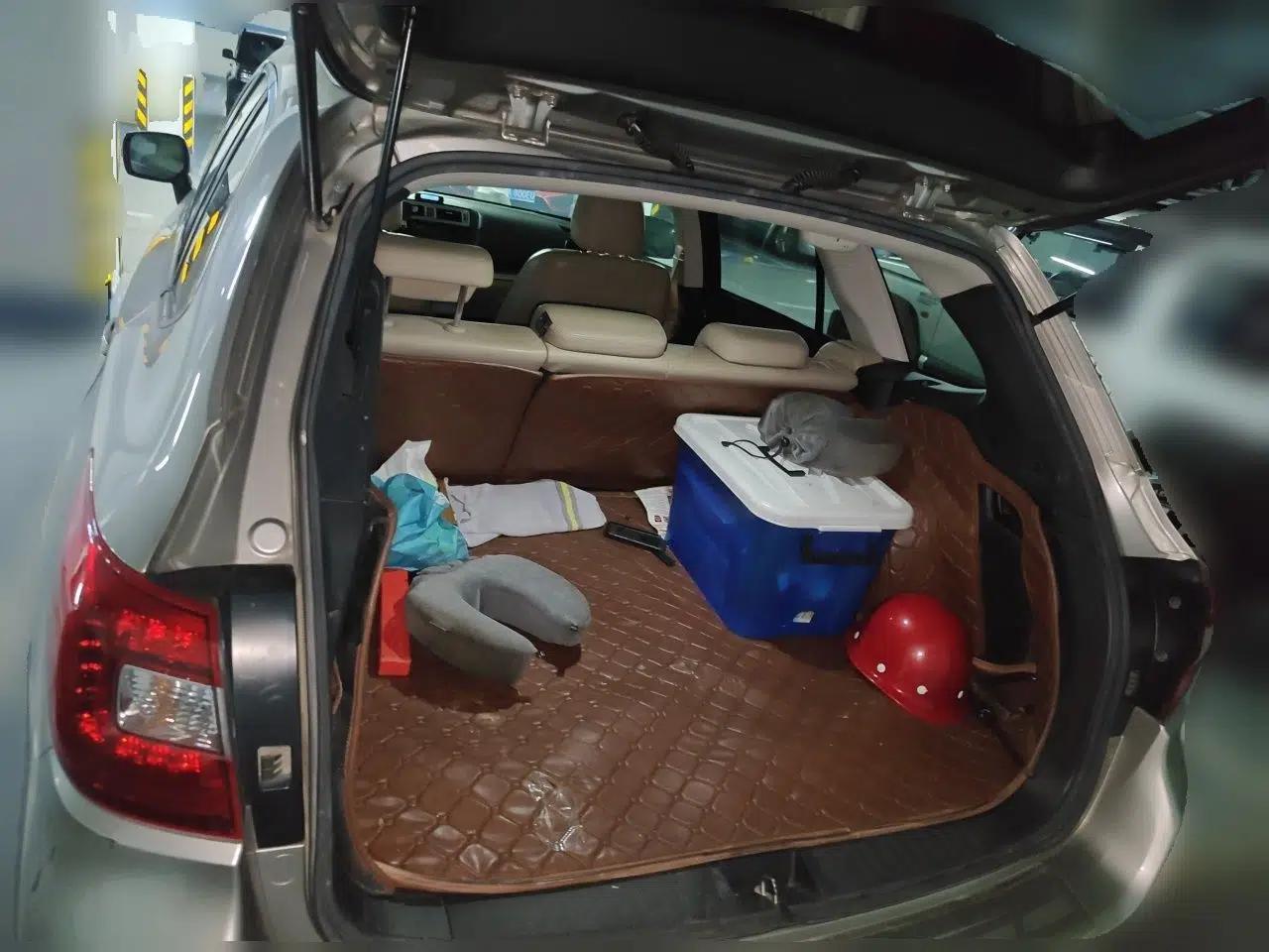 Subaru Outback 2015 2.5i Luxury Navigation Edition — миниатюра 16