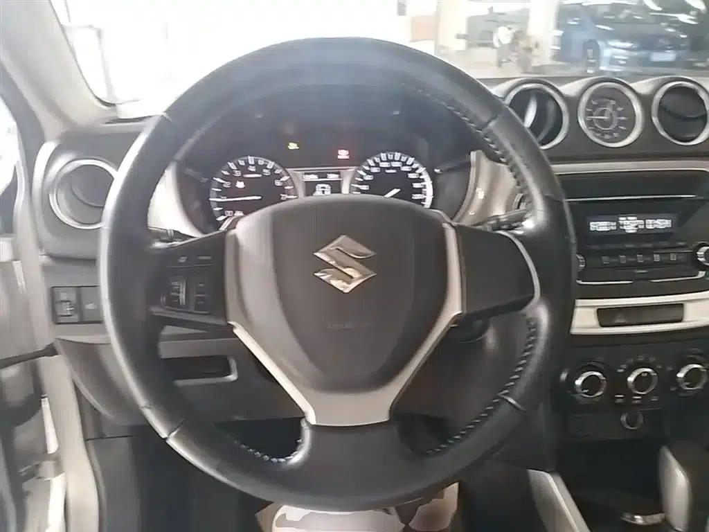 Vitara 2016 1.4T Automatic 2WD Elite — миниатюра 11