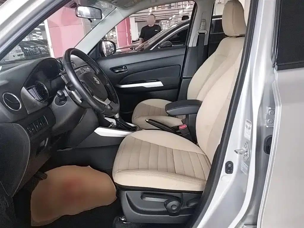 Vitara 2016 1.4T Automatic 2WD Elite — миниатюра 15