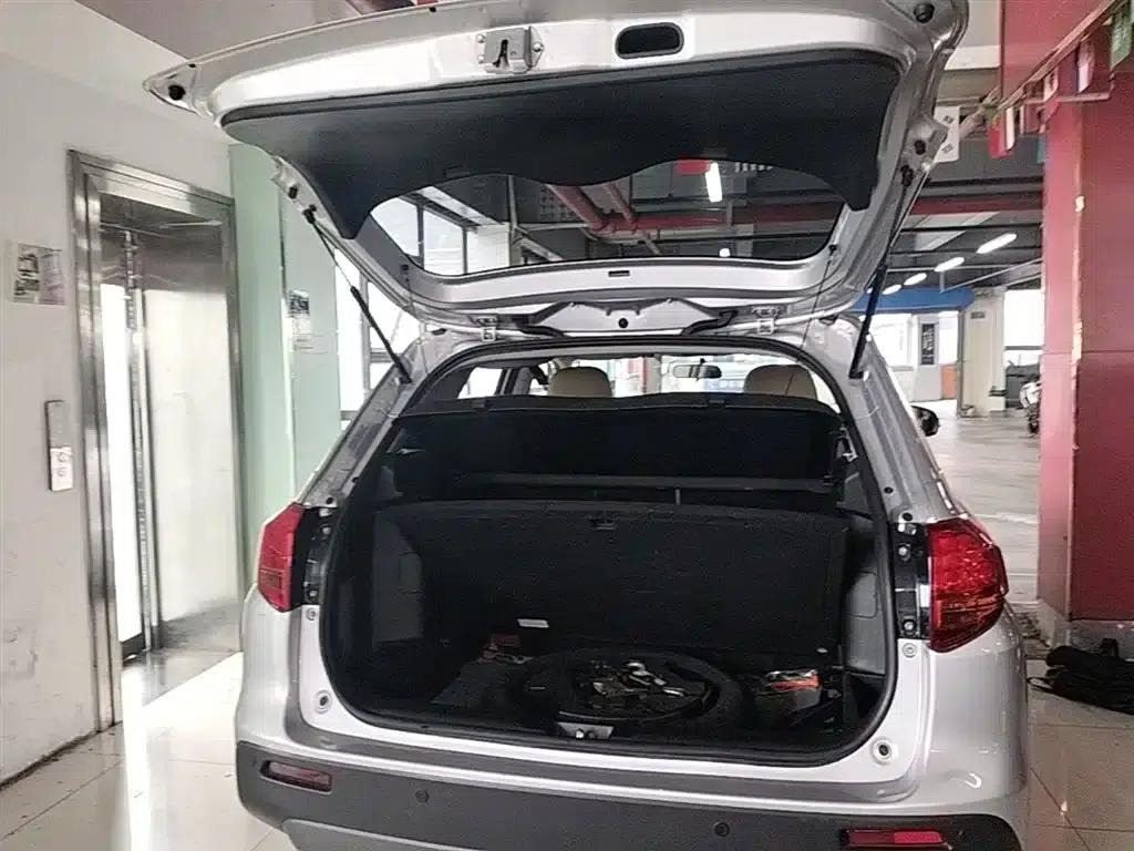 Vitara 2016 1.4T Automatic 2WD Elite — миниатюра 19