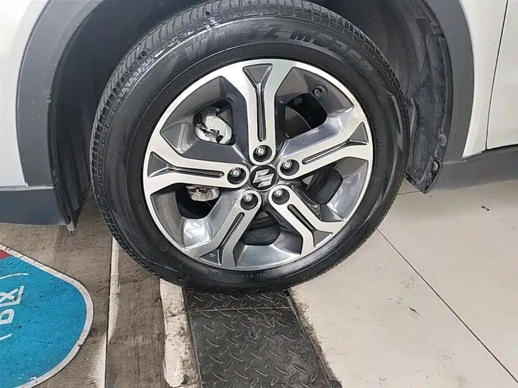 Vitara 2016 1.4T Automatic 2WD Elite — миниатюра 23