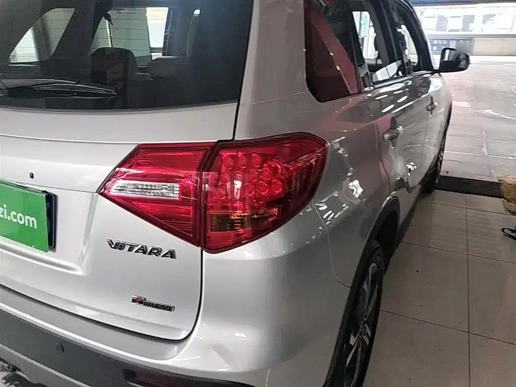 Vitara 2016 1.4T Automatic 2WD Elite — миниатюра 8