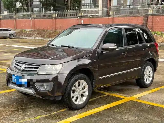 2012 Grand Vitara 2.4L MT Luxury Navigation 5-Door Edition