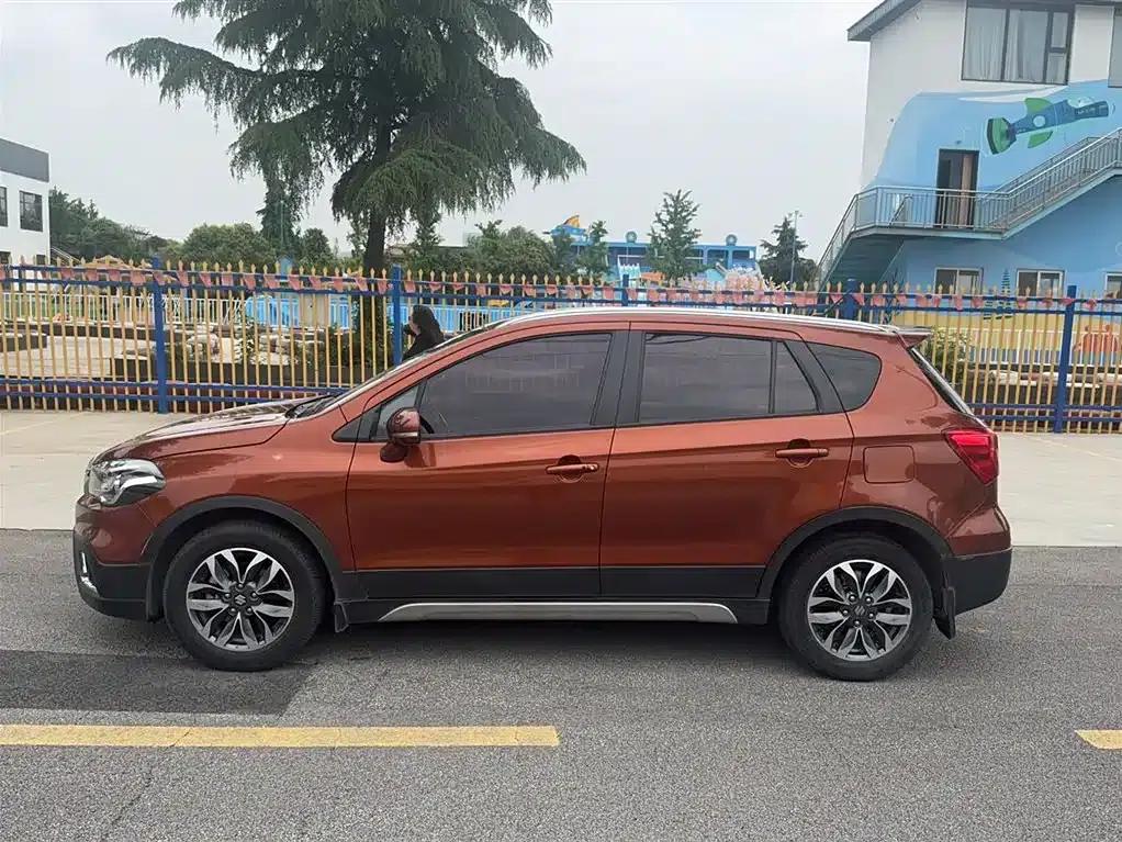 Xiaotu 2017 1.6L CVT 2WD Urban Progressive Edition — миниатюра 7