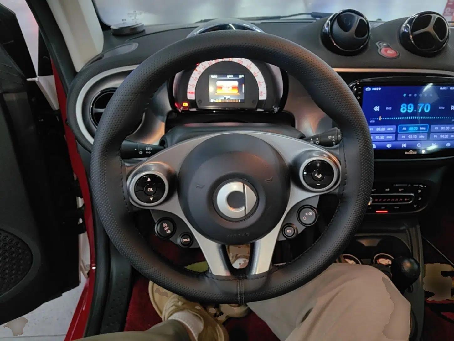 smart fortwo 2018 1.0L 52kW Hardtop Passion Edition China V Standard — миниатюра 14