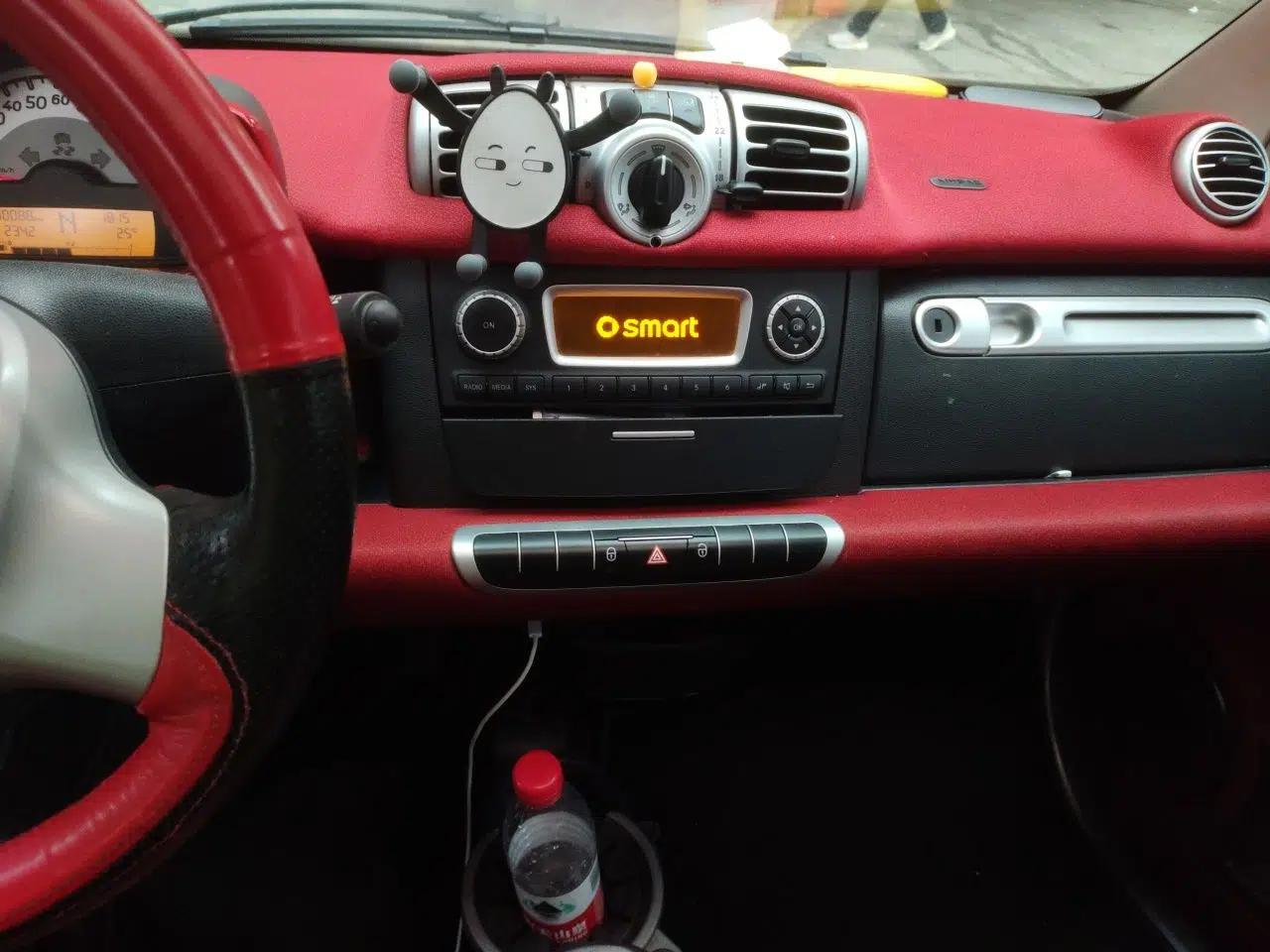 smart fortwo 2011 1.0 MHD Hardtop Passion Edition — миниатюра 14