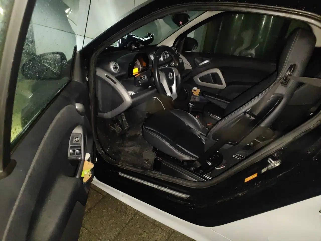 smart fortwo 2013 1.0T Hardtop Passion Edition — миниатюра 17