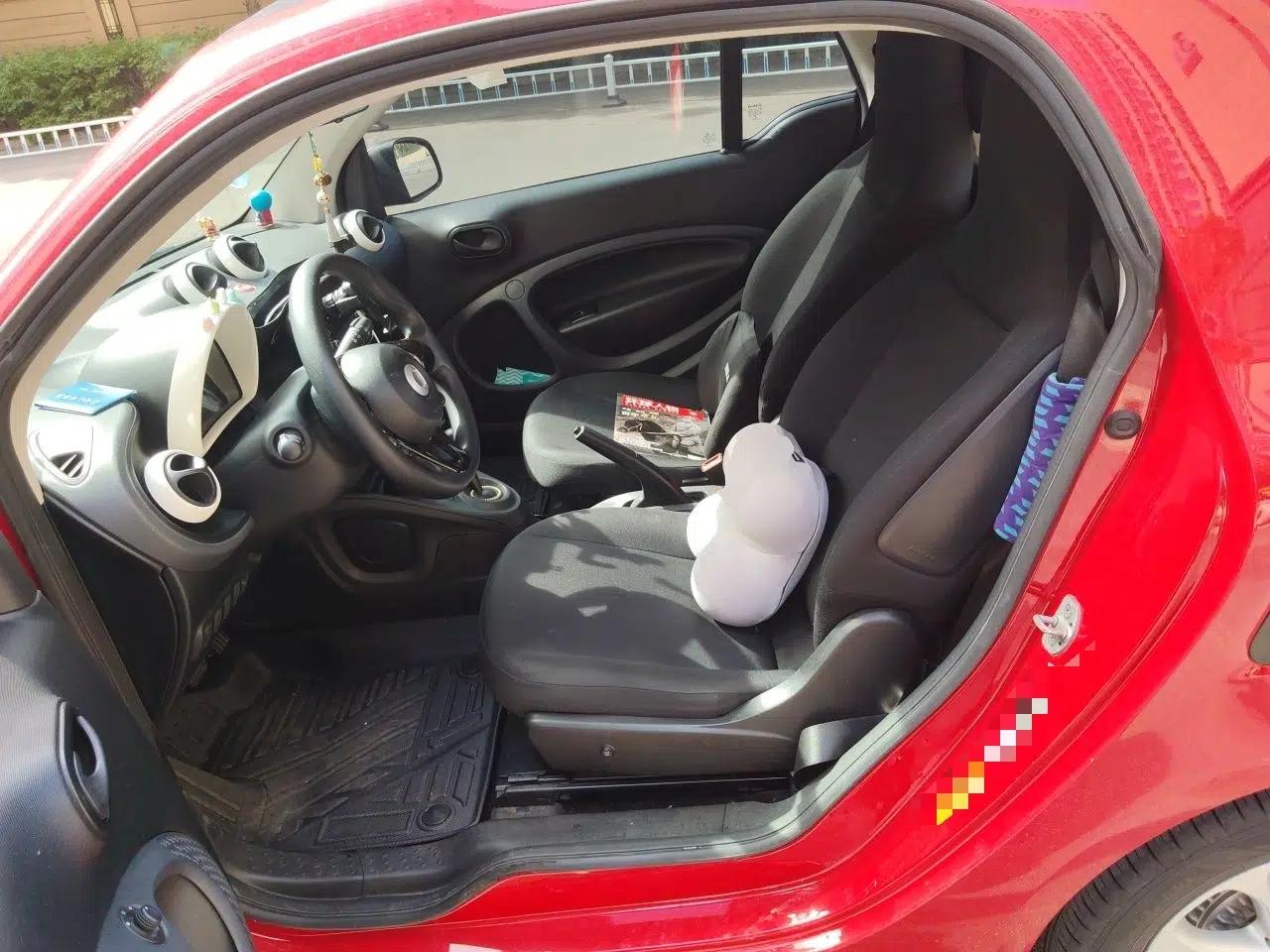 smart fortwo 2018 1.0L 52kW Hardtop Dynamic Version China V — миниатюра 16