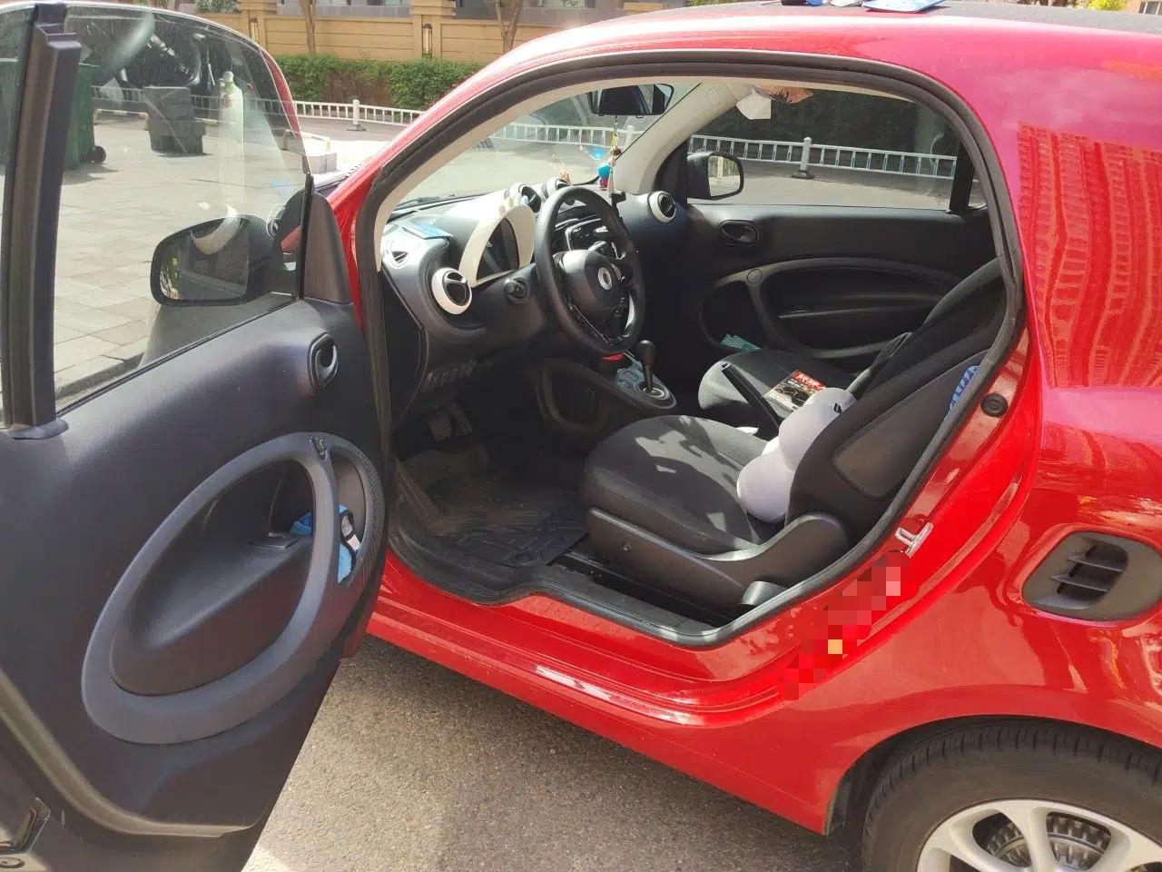smart fortwo 2018 1.0L 52kW Hardtop Dynamic Version China V — миниатюра 17