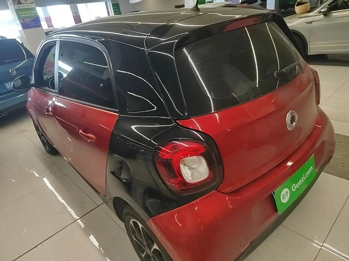 smart forfour 2016 1.0L 52 kW Passion Edition — миниатюра 4