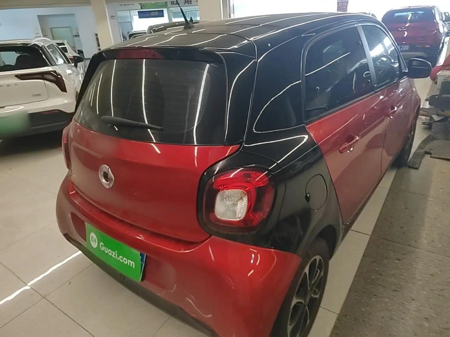 smart forfour 2016 1.0L 52 kW Passion Edition — миниатюра 6
