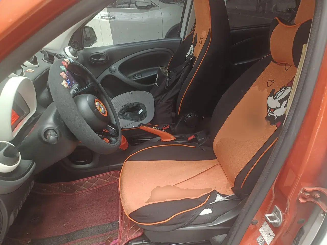 smart forfour 2016 1.0L 52 kW Dynamic Edition — миниатюра 16