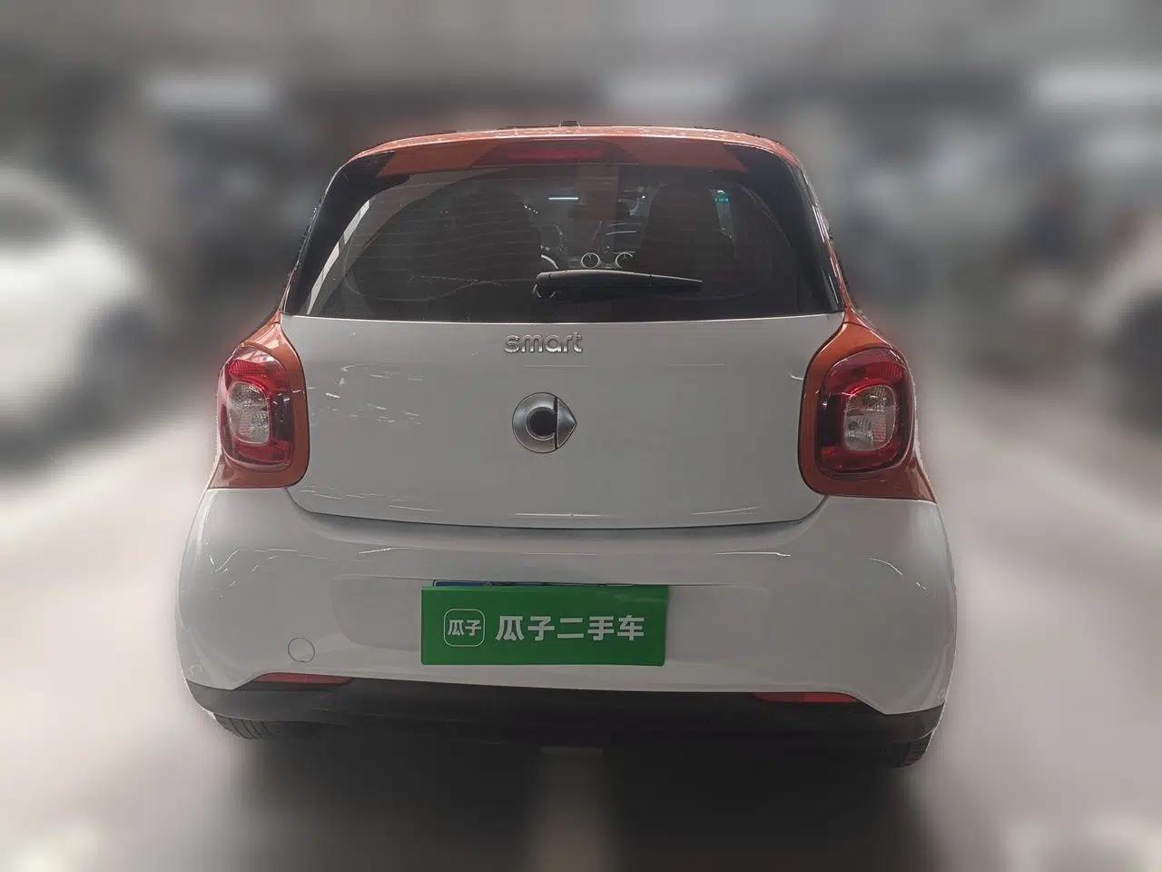 smart forfour 2016 1.0L 52 kW Dynamic Edition — миниатюра 5