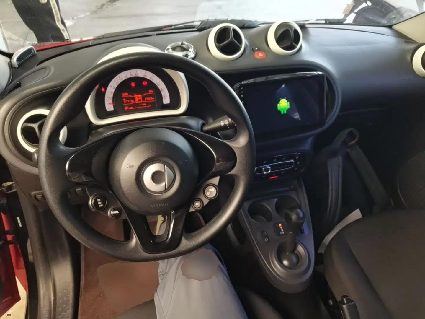 smart forfour 2016 1.0L 52 kW Dynamic Edition — миниатюра 13