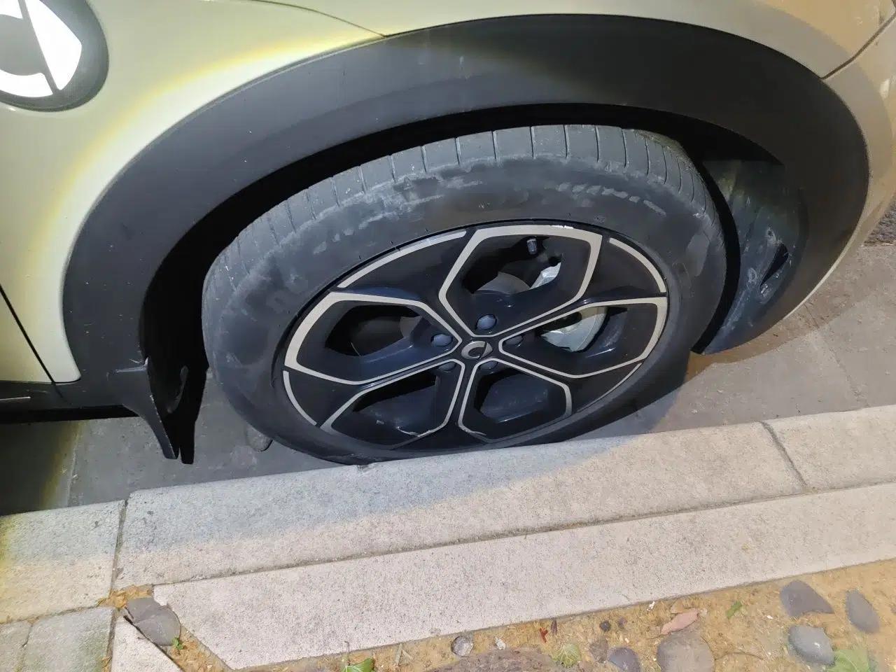 smart #3 2023 Pulse Four-Wheel Drive Edition — миниатюра 8