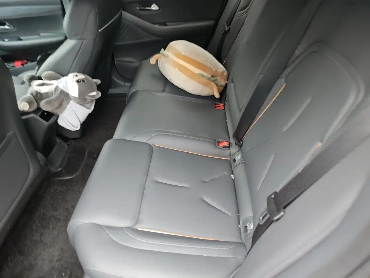 Deepal SL03 2022 1.5L 1200 Extended-Range Version — миниатюра 18