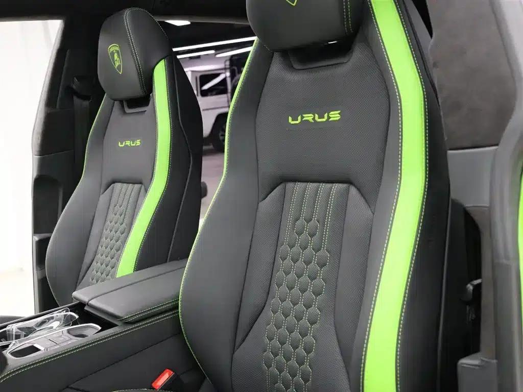 2023 Urus 4.0T V8 S — миниатюра 3