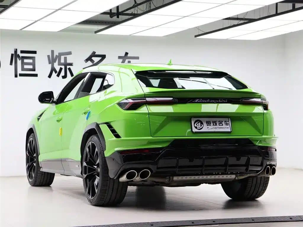 2023 Urus 4.0T V8 S — миниатюра 27