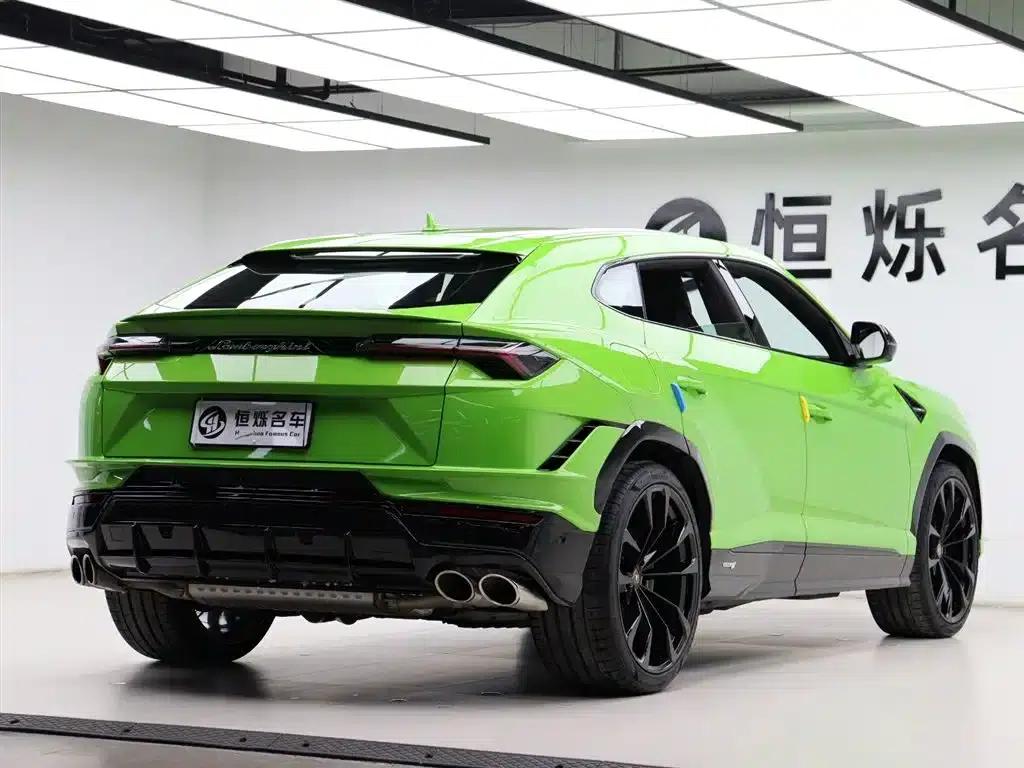 2023 Urus 4.0T V8 S — миниатюра 29