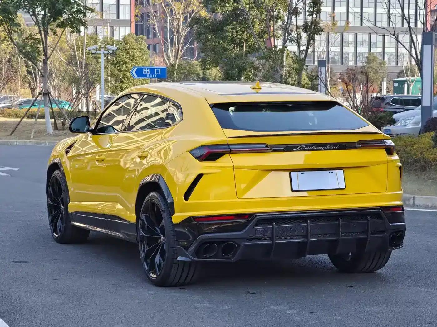 2018 Urus 4.0T V8 — миниатюра 3
