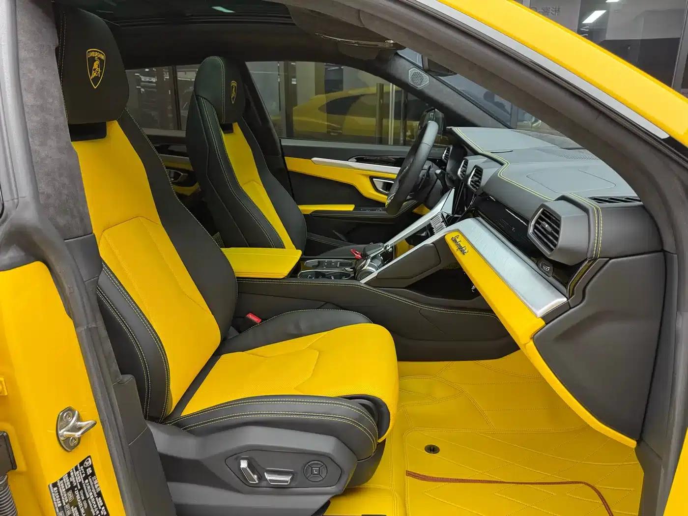 2021 Urus 4.0T V8 — миниатюра 12