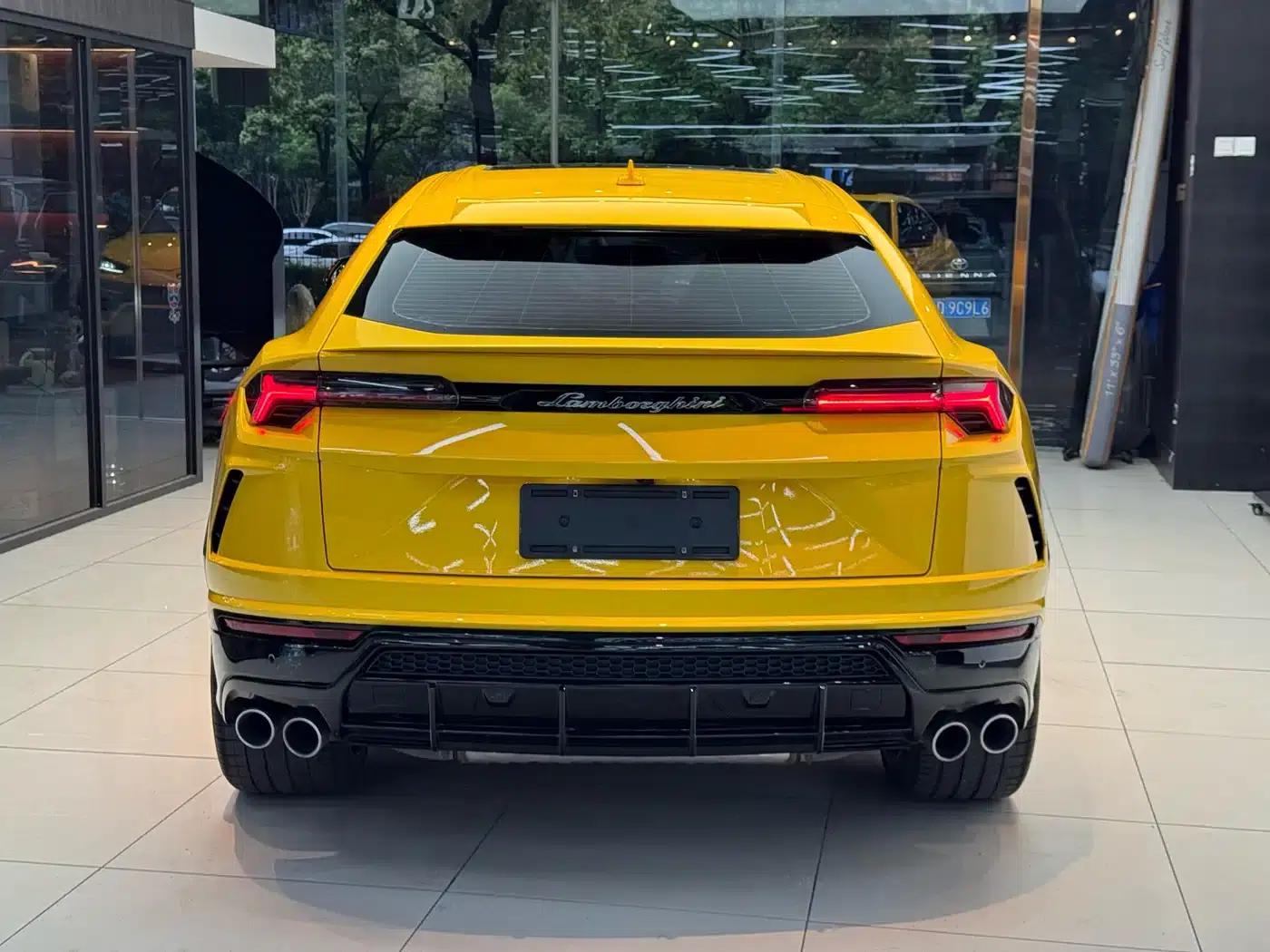 2021 Urus 4.0T V8 — миниатюра 6