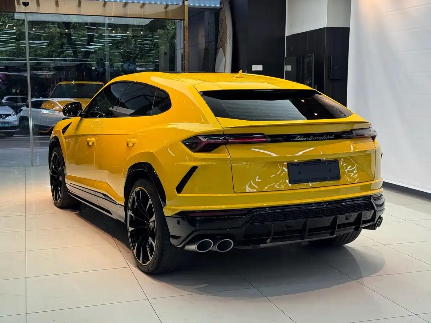 2021 Urus 4.0T V8 — миниатюра 7