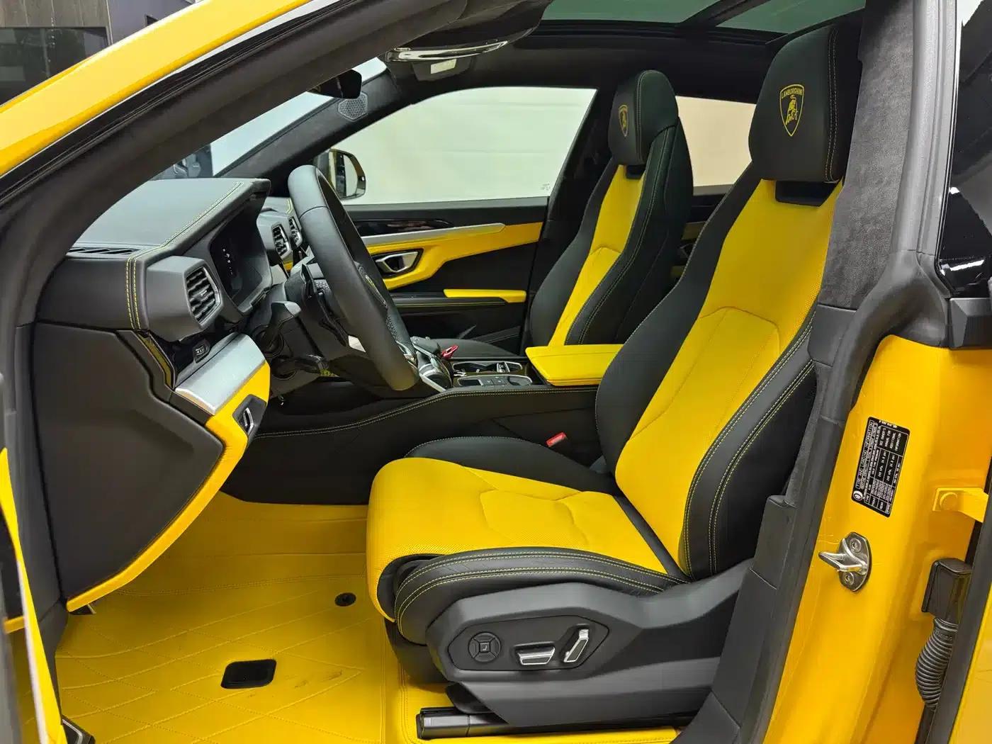 2021 Urus 4.0T V8 — миниатюра 9